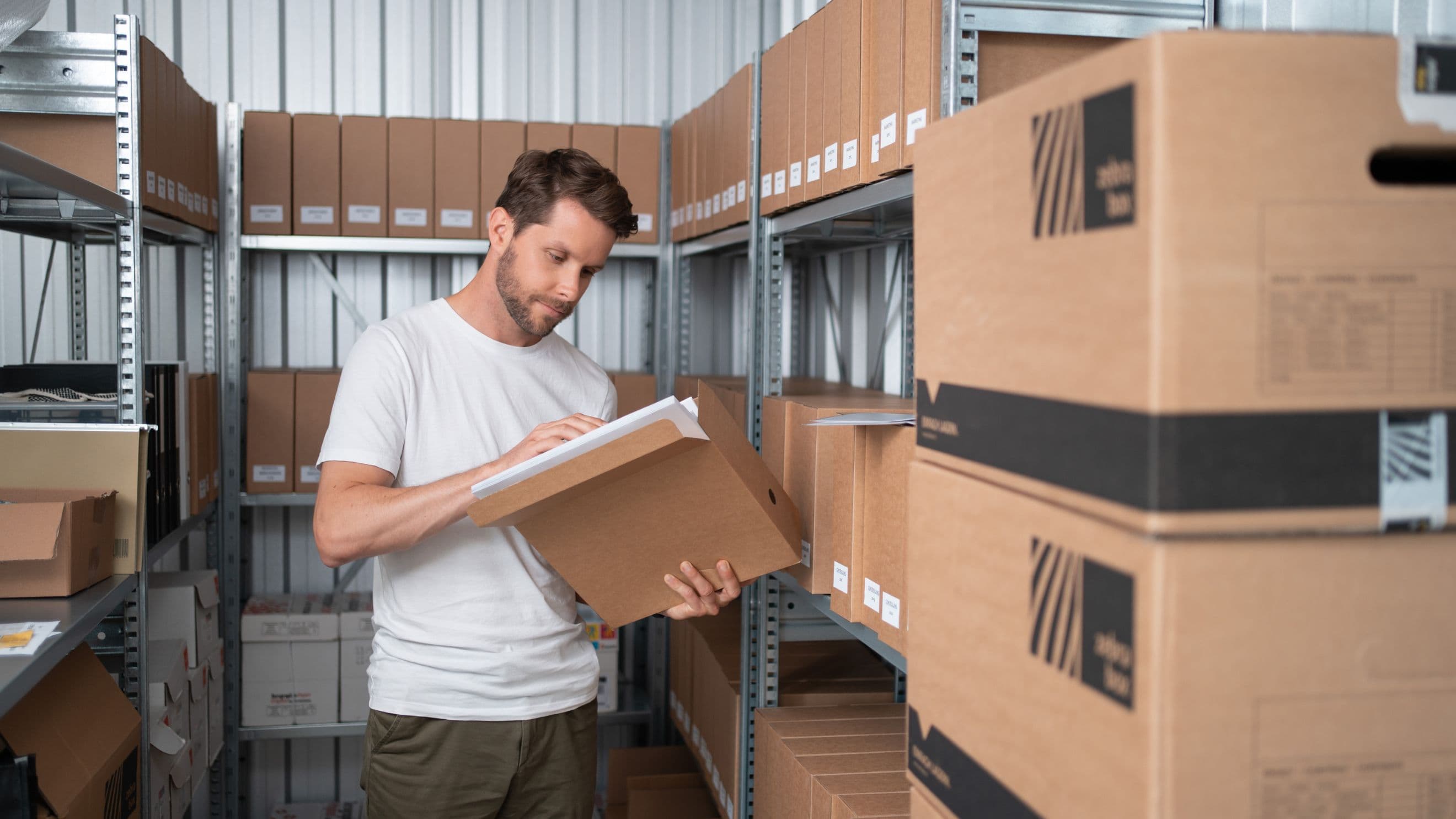 Muebles para trasteros y consejos de organización